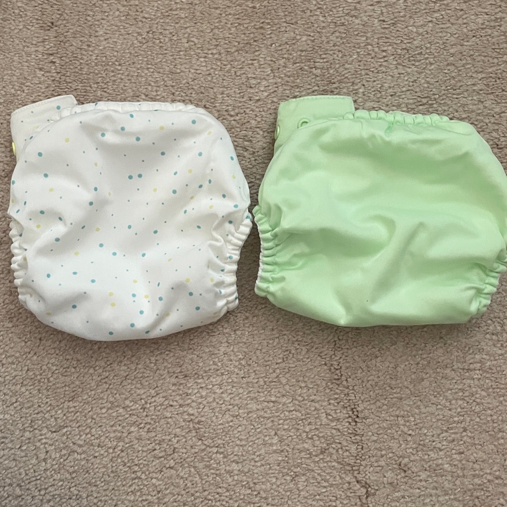 2 BumGenius reusable Baby Diapers - Picture 4 of 4